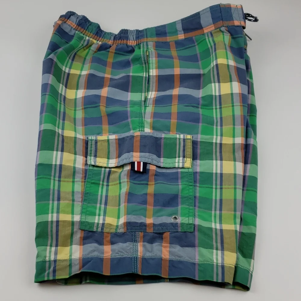 Tommy Hilfiger Swim Trunks Size Medium Lining Cargo Pocket Drawstring Waist